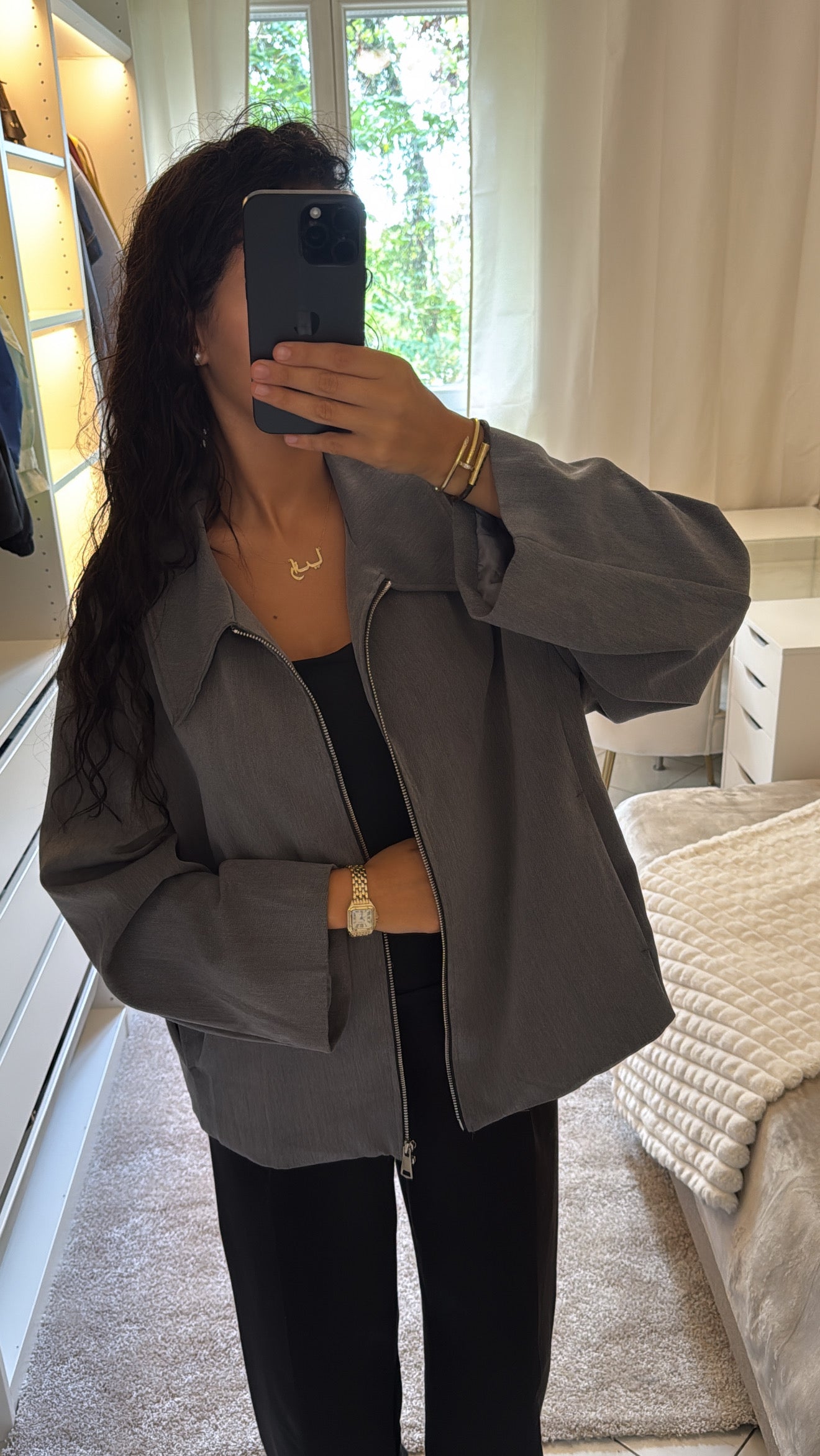 Bombers gris