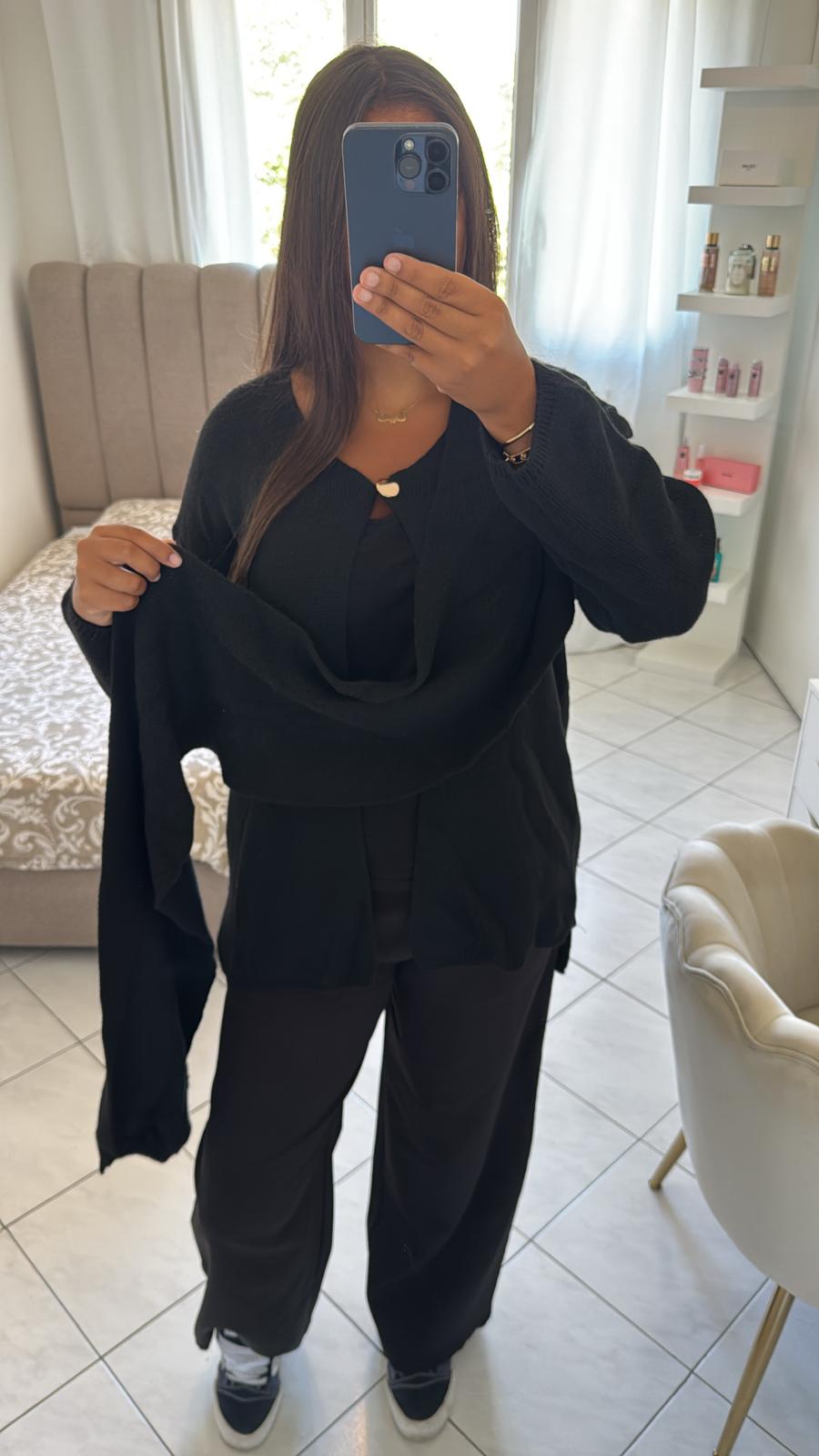 Cape en laine noir