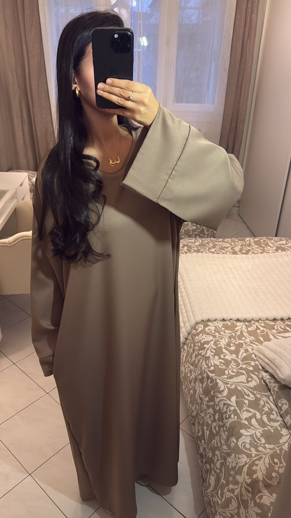 Abaya à poche taupe