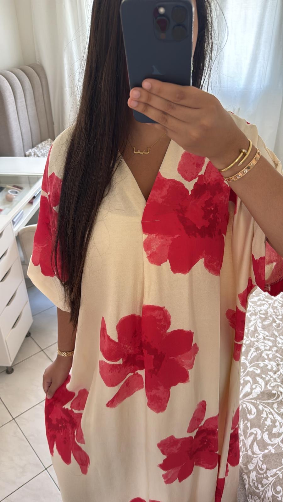 Robe florale rouge