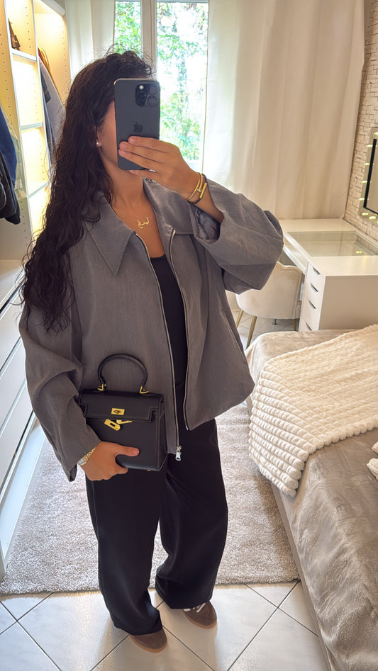 Bombers gris