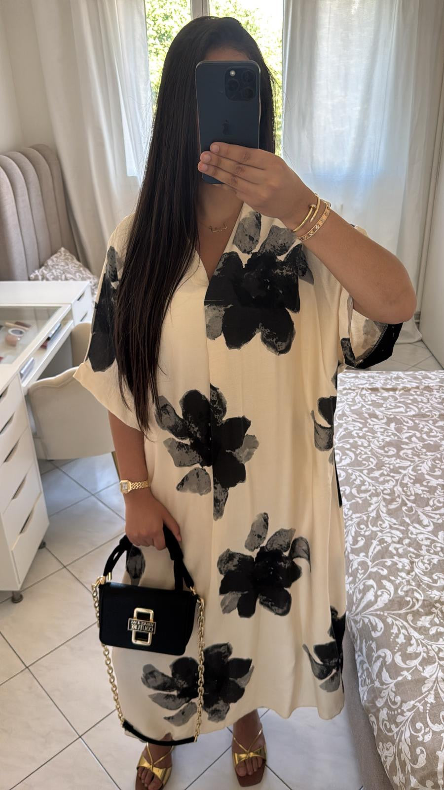 Robe florale noir