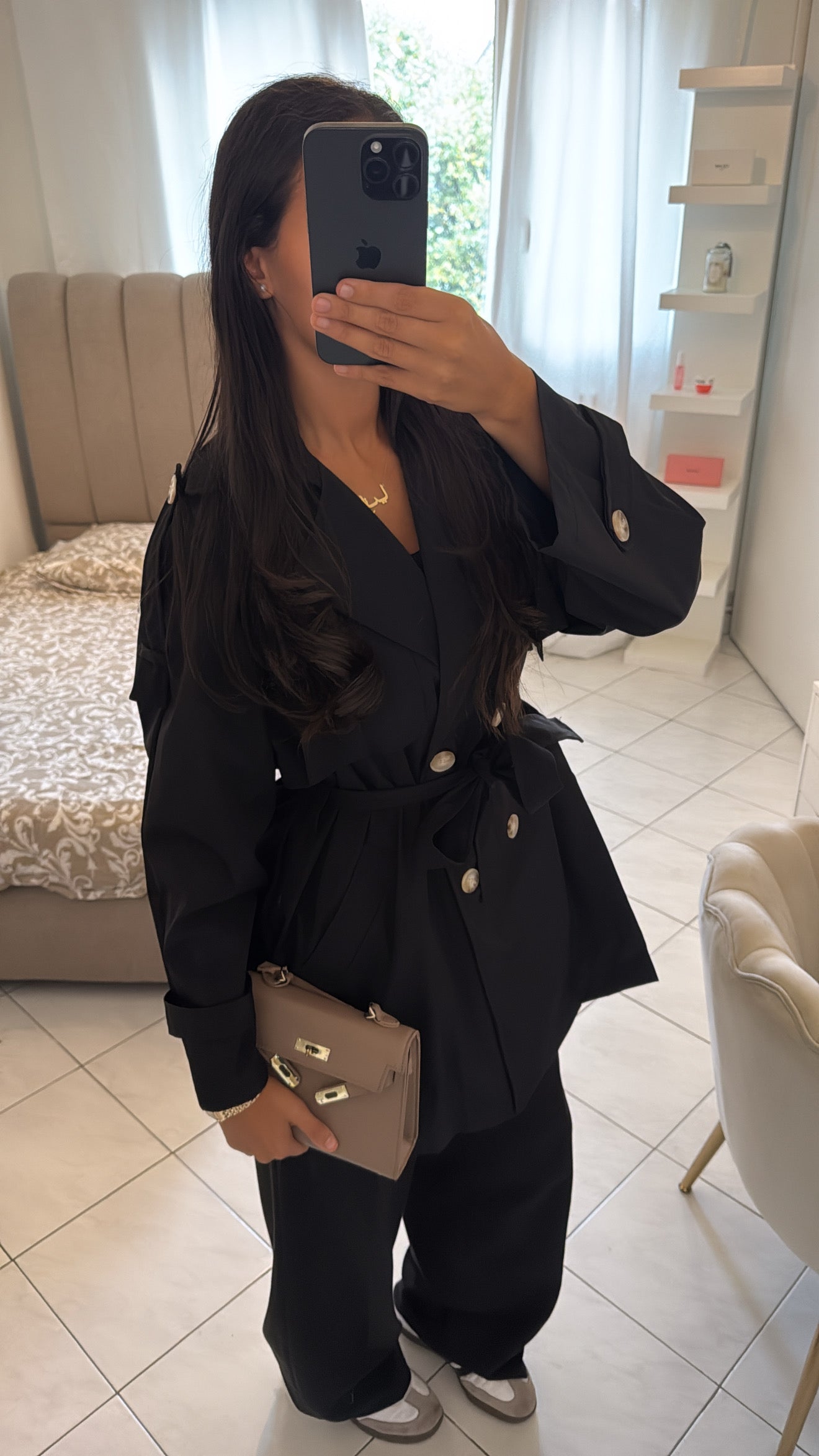 Trench court noir