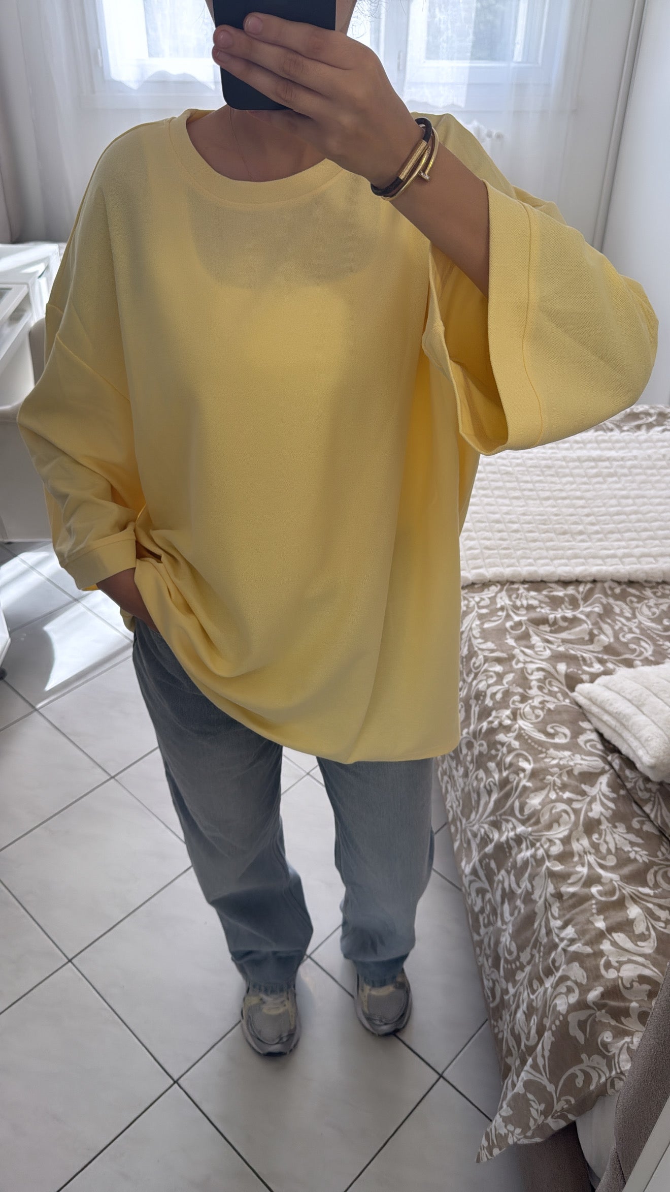 T-shirt jaune