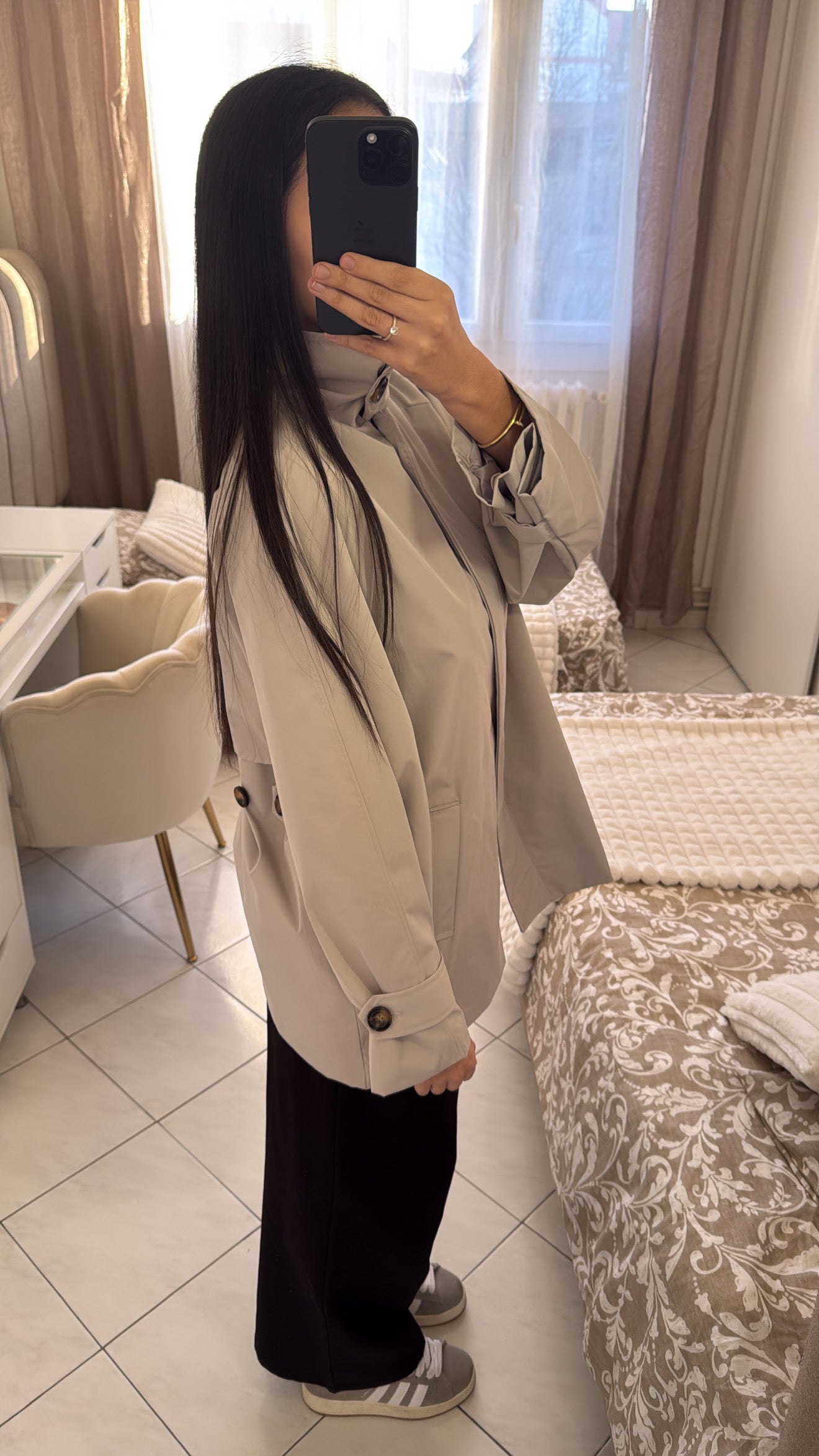 Trench court taupe clair