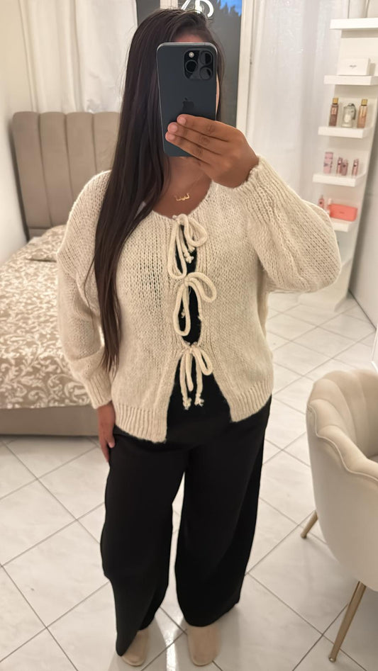 Haut à noeud beige