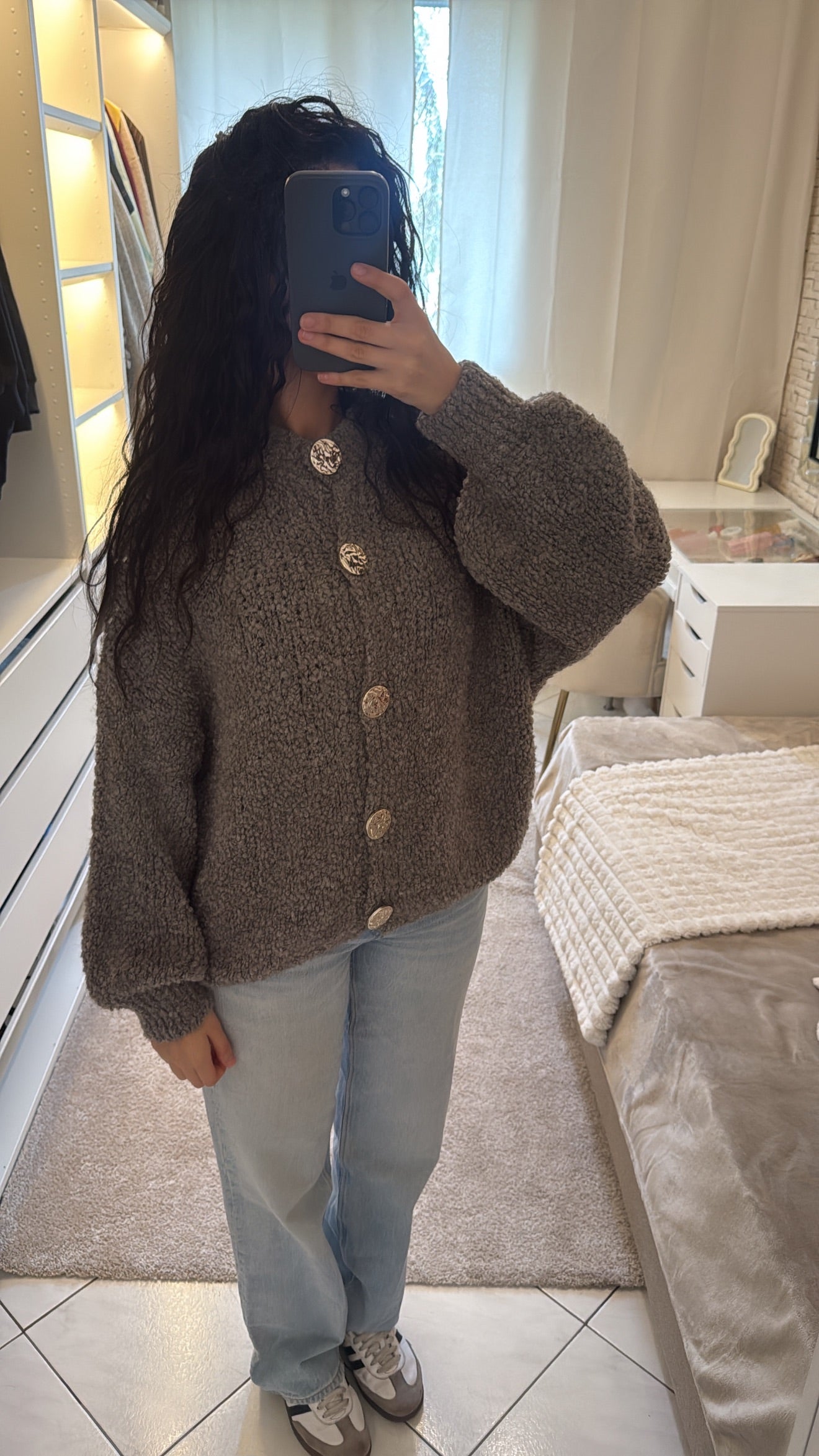 Haut boutonné taupe