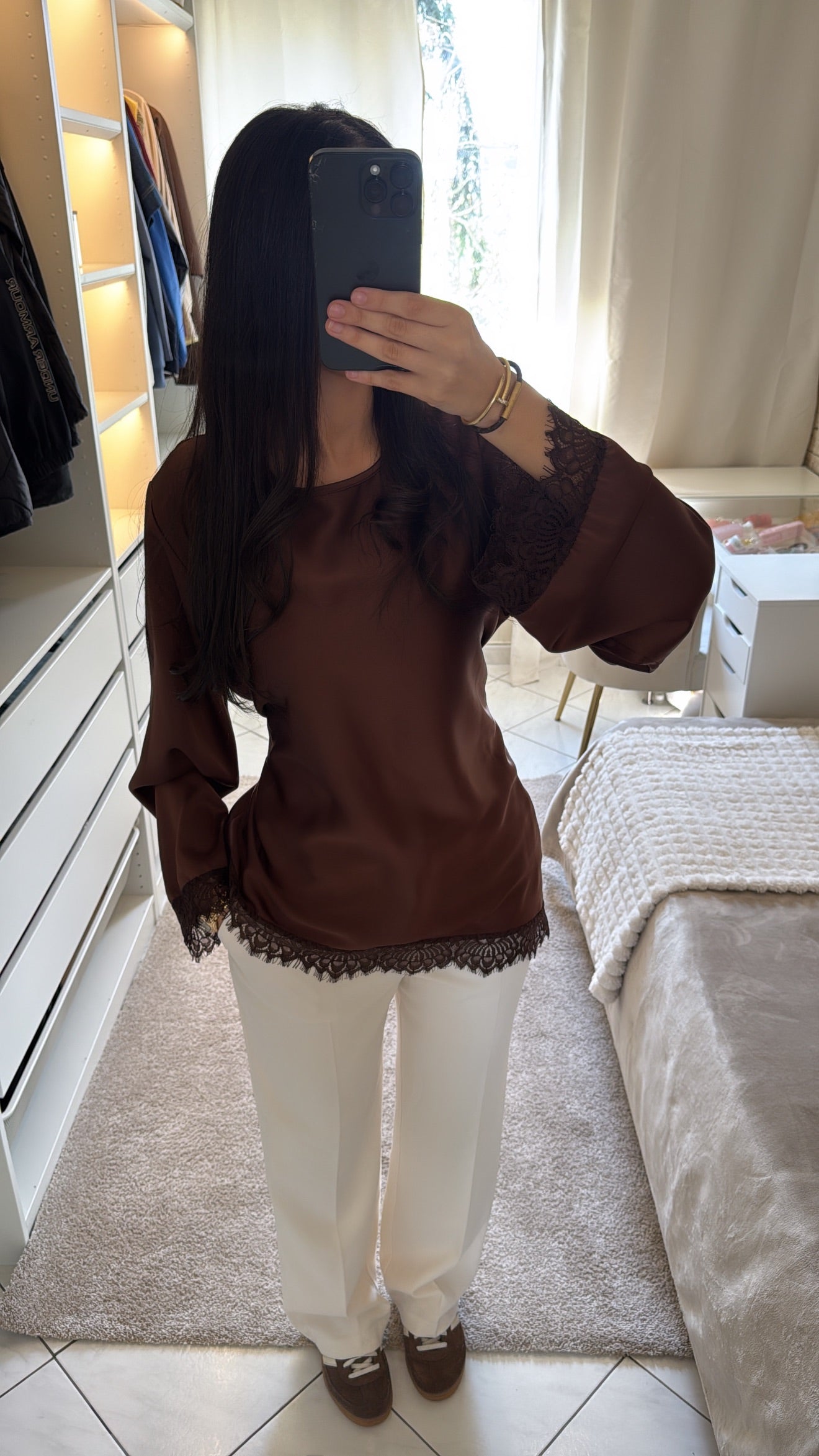 T-shirt à dentelle marron