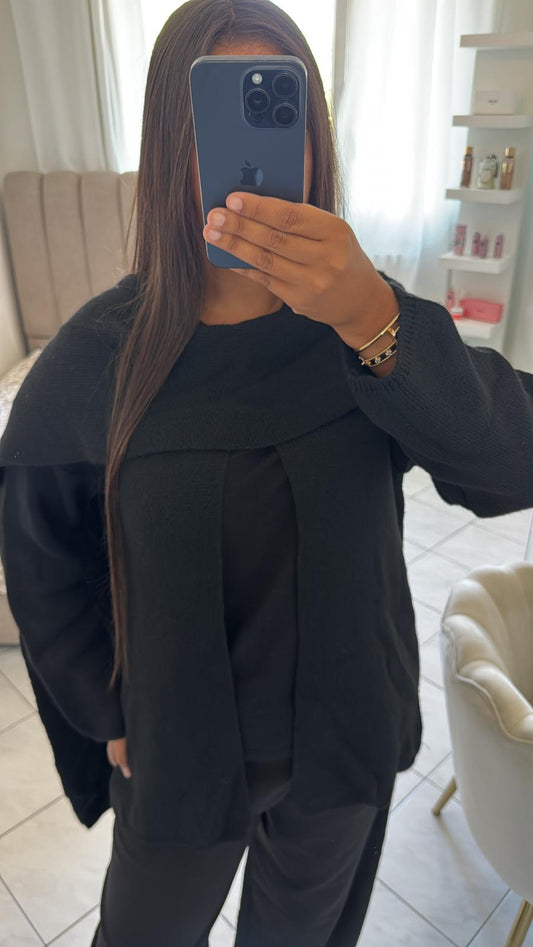Cape en laine noir