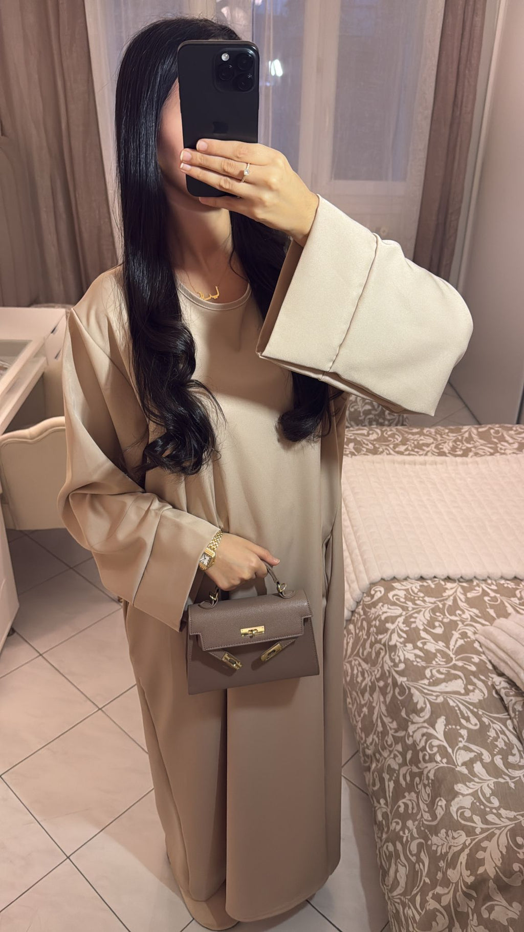 Abaya à poche beige