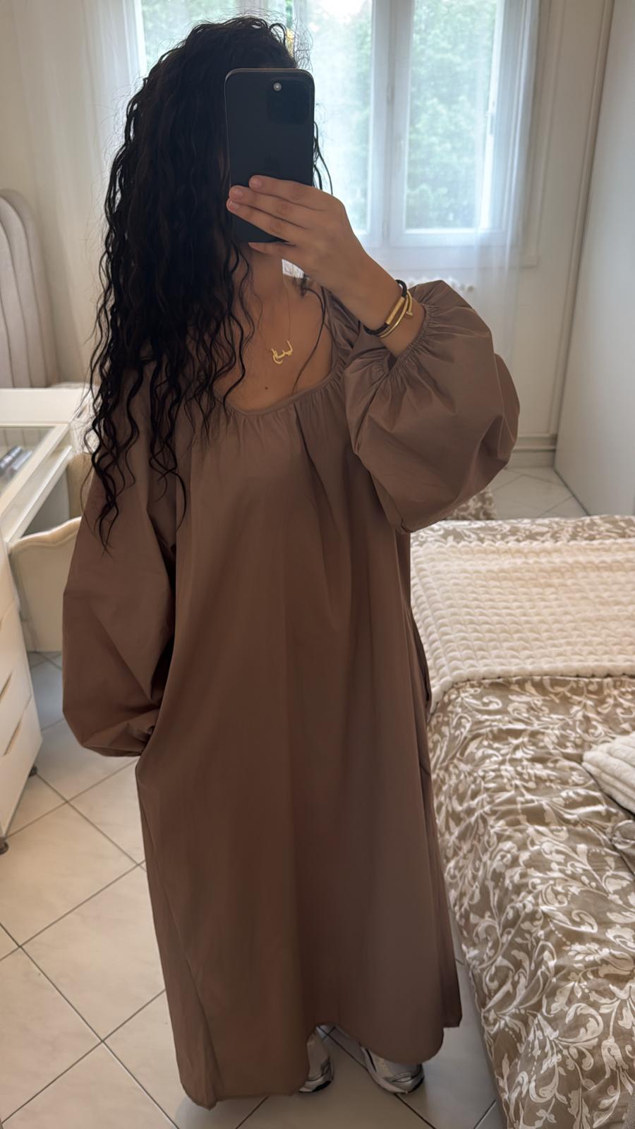 Robe large taupe