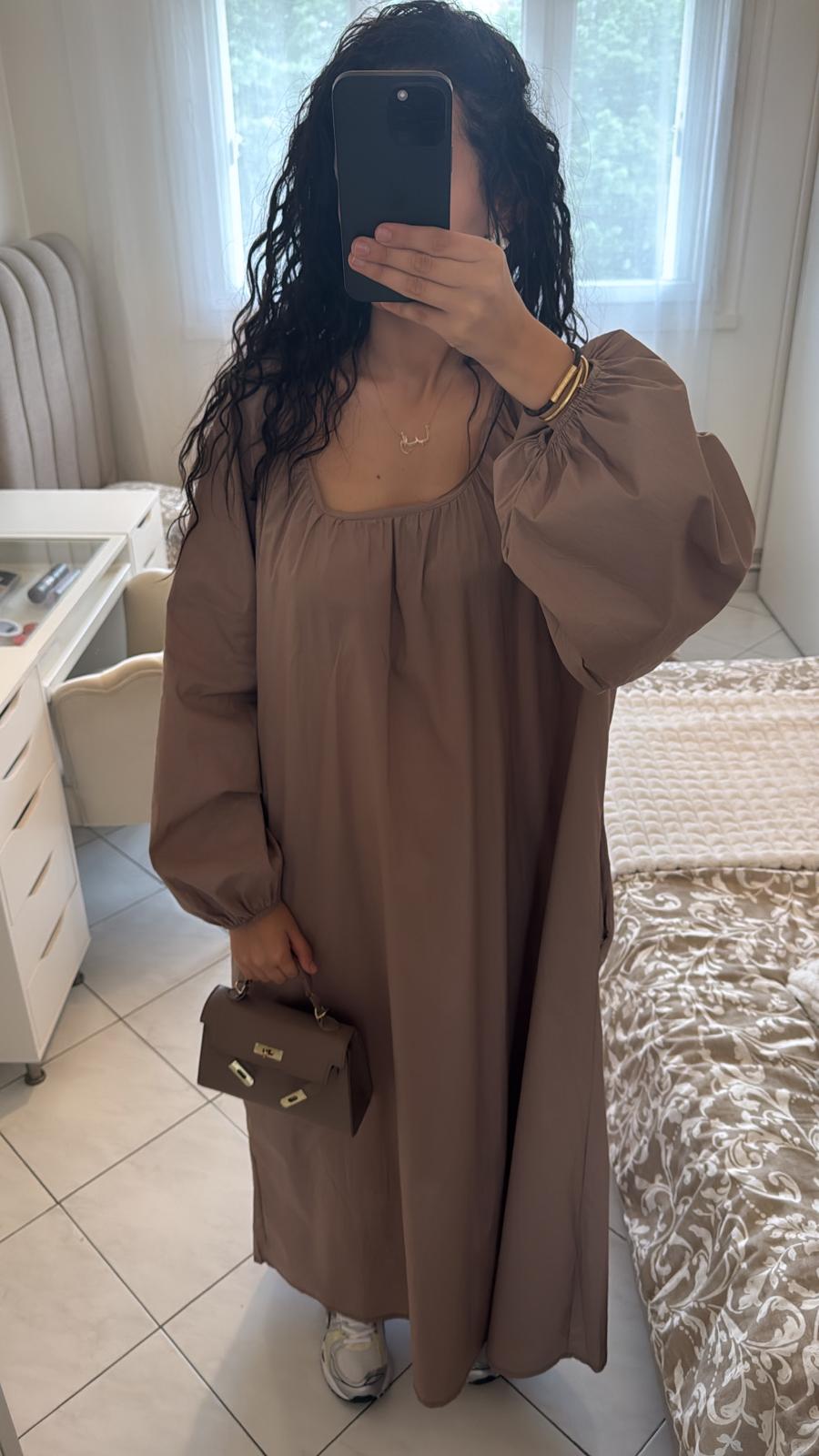 Robe large taupe