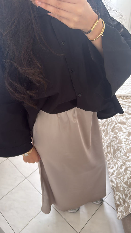 Jupe en satin taupe