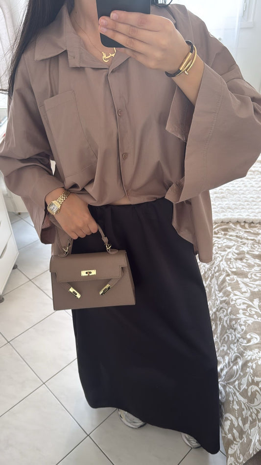 Jupe en satin noir