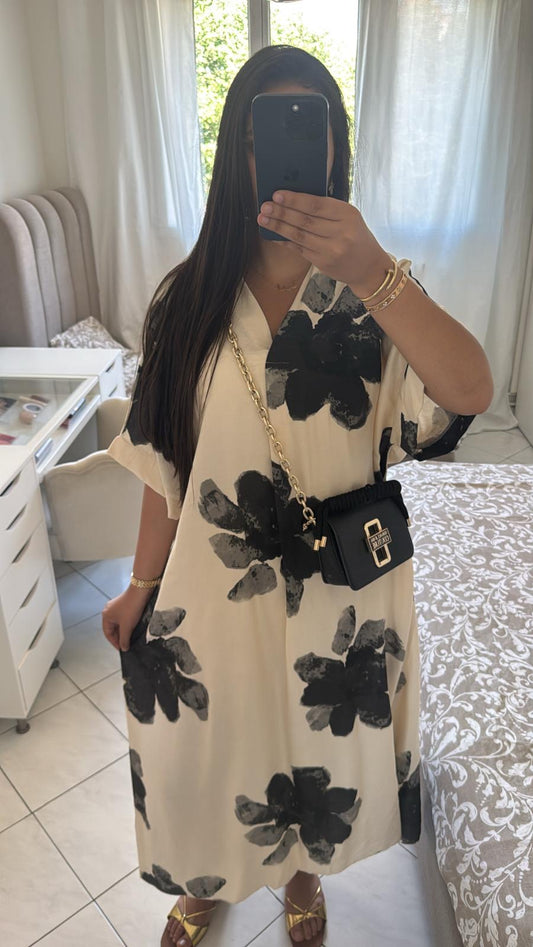 Robe florale noir